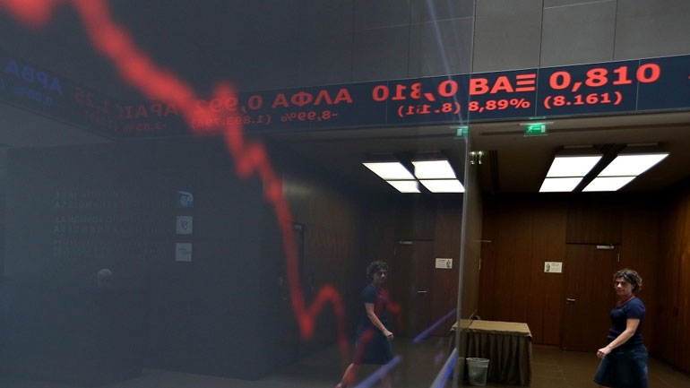 Ισχυρές πτωτικές τάσεις στο Χρηματιστήριο Αθηνών